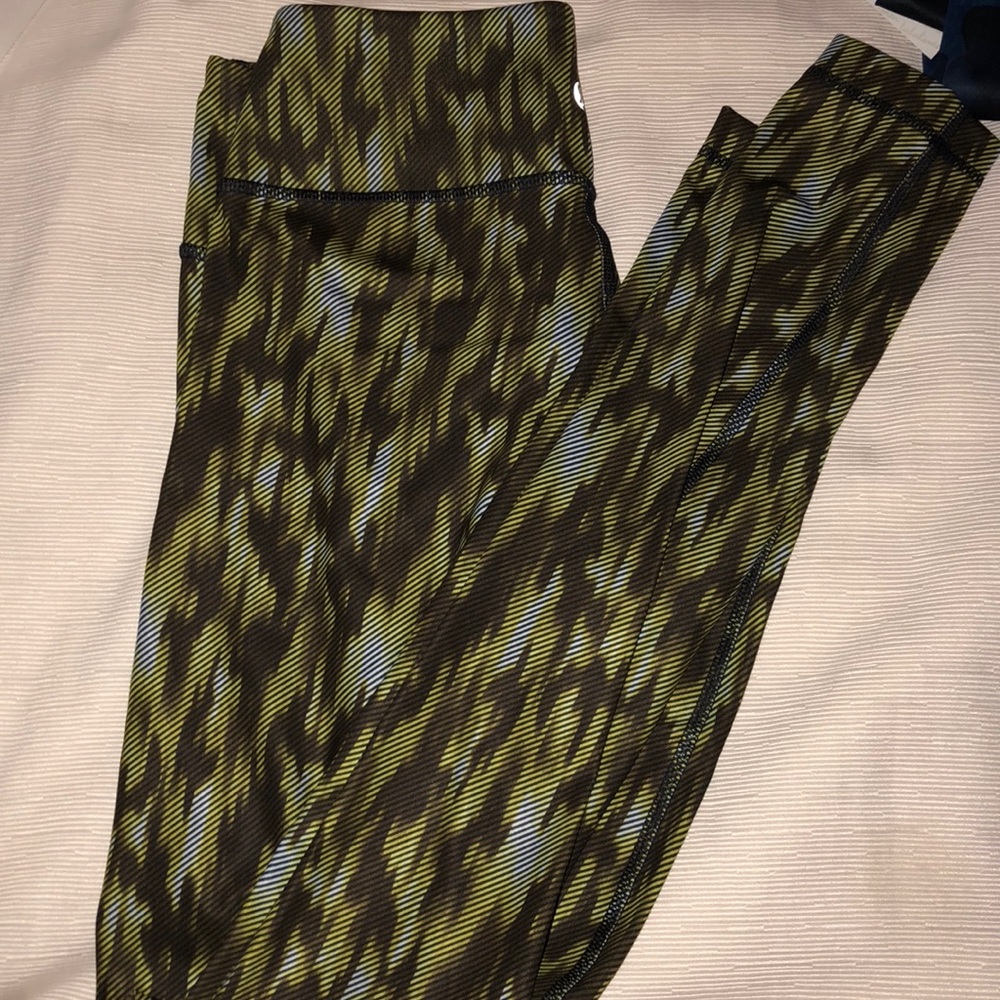 Brand new lululemon leggings!